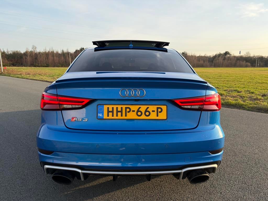 RS3 Sedan NO OPF 2018 Virtual/RS stoel/ACC/Pano BBS + KW v3, Auto's, Automaat, 1490 kg, Zwart, RS3