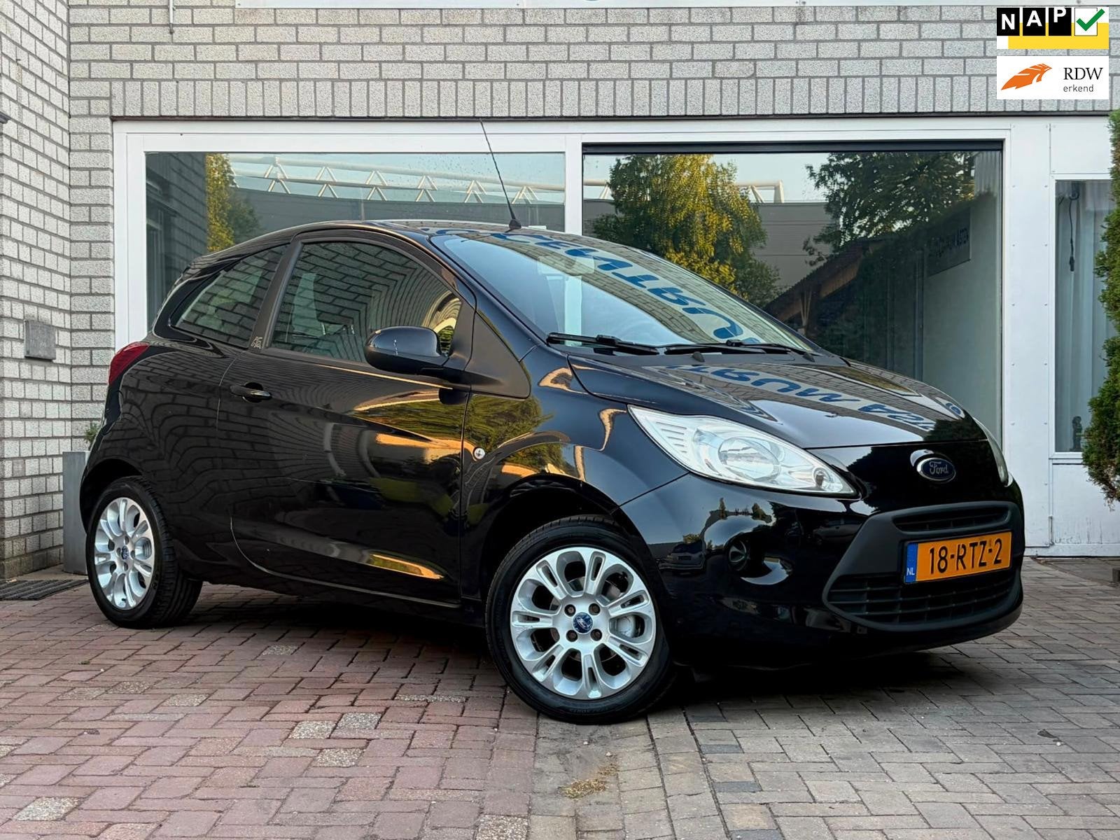 Ford Ka 1.2 Cool & Sound start/stop, Voorwielaandrijving, Euro 5, Gebruikt, 1242 cc