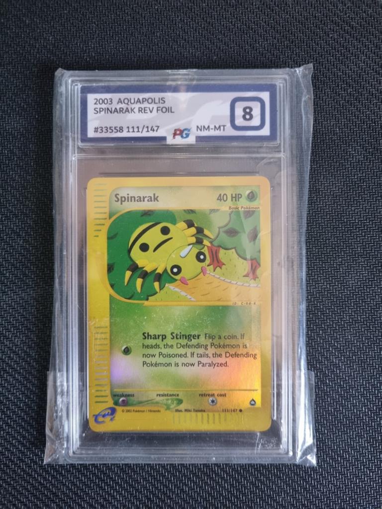 Spinarak Reverse Holo PSA 8 (Aquapolis 111/147), Ophalen of Verzenden, Zo goed als nieuw, Losse kaart