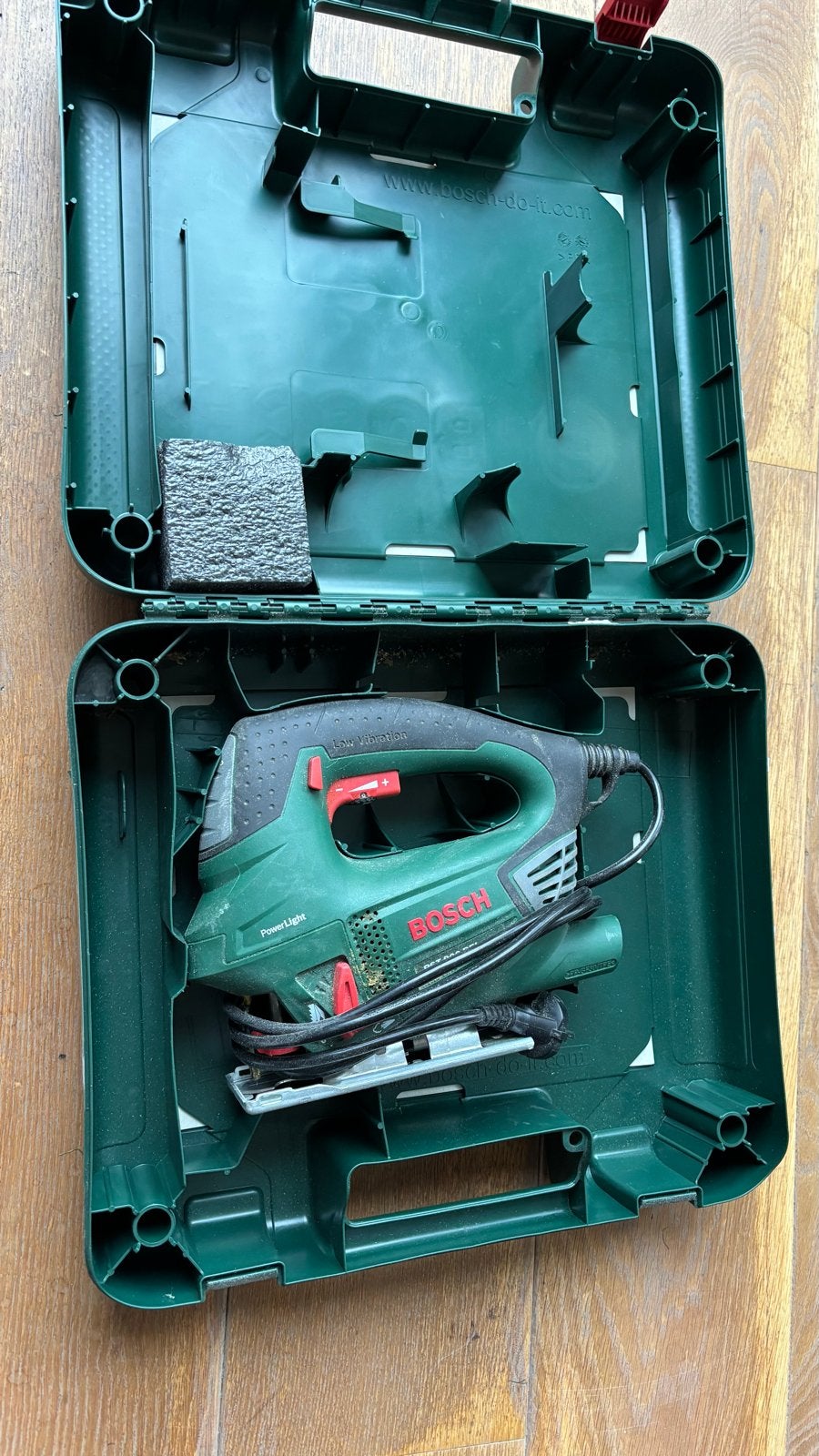 Foto 3 van Bosch PST 900 PEL decoupeerzaag met koffer
