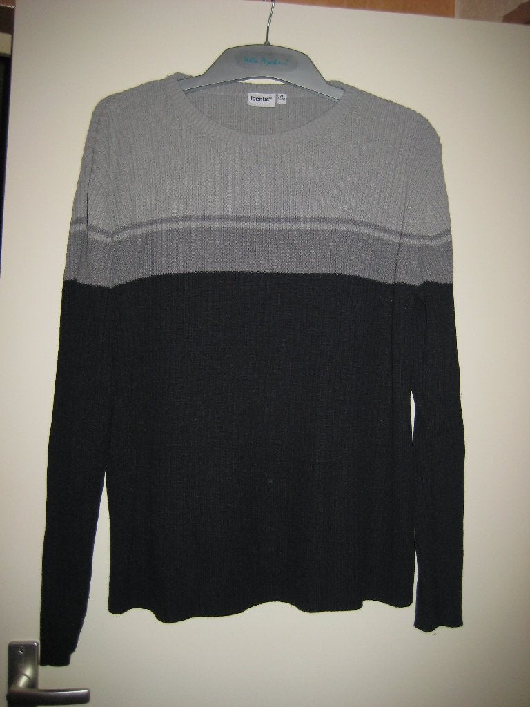 Grijs/zwarte herentrui, XL, Identic, Ophalen of Verzenden, Zo goed als nieuw, Maat 56/58 (XL), Overige kleuren