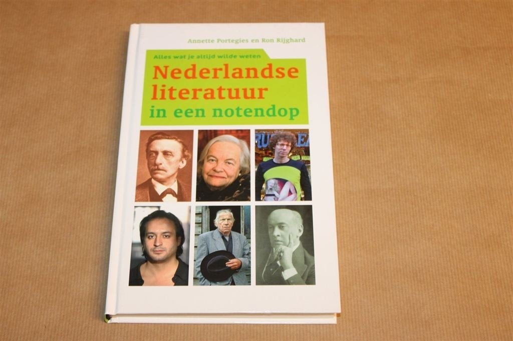 Nederlandse Literatuur in een Notendop — Portegies, Ophalen of Verzenden, Zo goed als nieuw