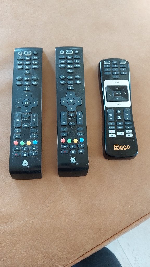 Afstandsbediening diverse ziggo, Verzenden, Zo goed als nieuw, Origineel