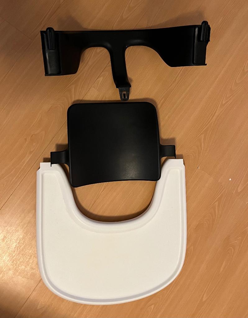 Stokke Trip trap playtray en babyset, Ophalen, Gebruikt, Meegroeistoel