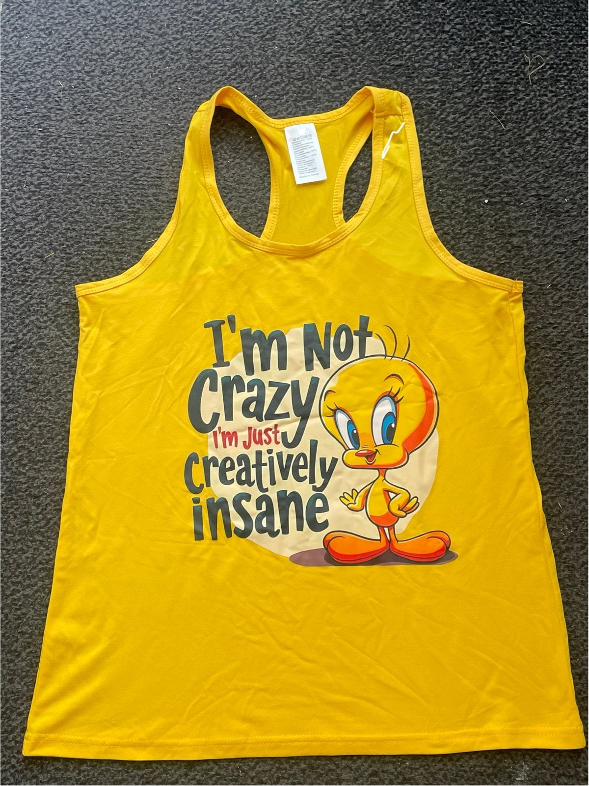 Nieuwe gele Tweety Tanktop - "I'm not crazy" maat M, Kleding | Dames, Maat 38/40 (M), Geel, Nieuw, Ophalen of Verzenden