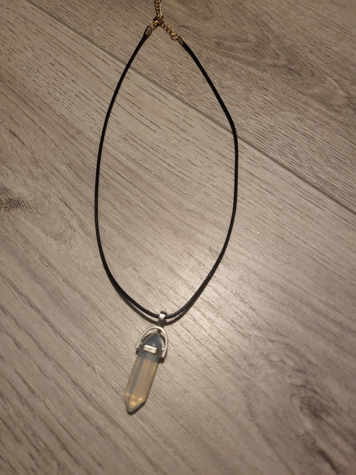 Nieuwe ketting met opaal hanger, Overige materialen, Verstelbaar, Zwart, Nieuw