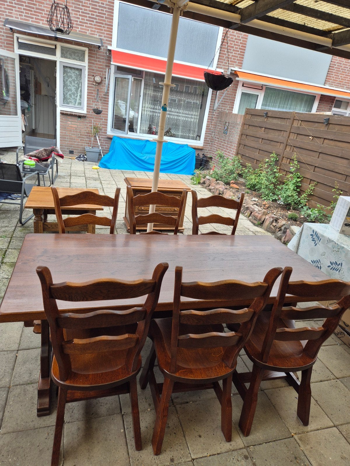 Eikenhouten eettafel met 6 stoelen en 2 bijzettafels, Ophalen of Verzenden