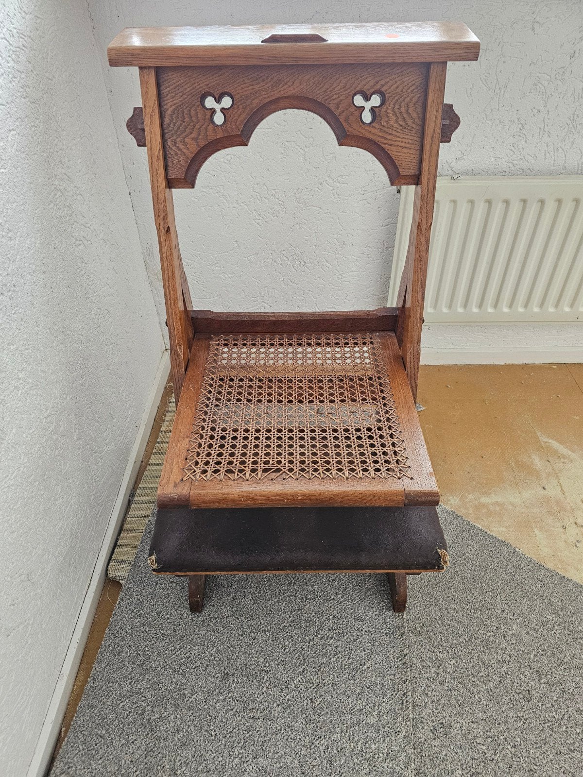 Antieke bidstoel, Antiek en Kunst, Ophalen
