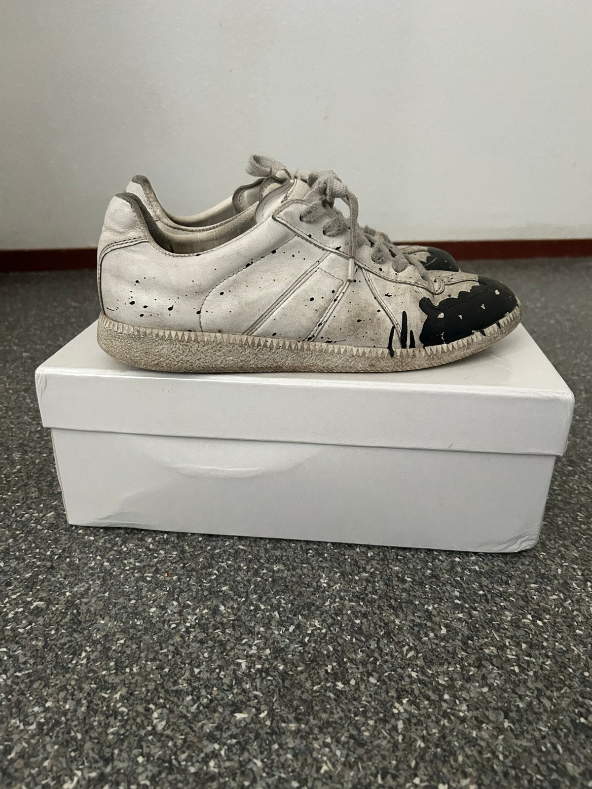 Maison Margiela Gats - Replica Sneakers, Kleding | Heren, Ophalen of Verzenden, Gedragen, Wit, Sneakers of Gympen