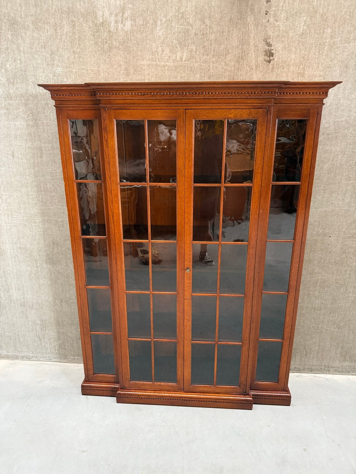 Antieke Eikenhouten Bibliotheekkast Vitrinekast Buffetkast, Huis en Inrichting, Eikenhout, Ophalen of Verzenden, X, 150 tot 200 cm
