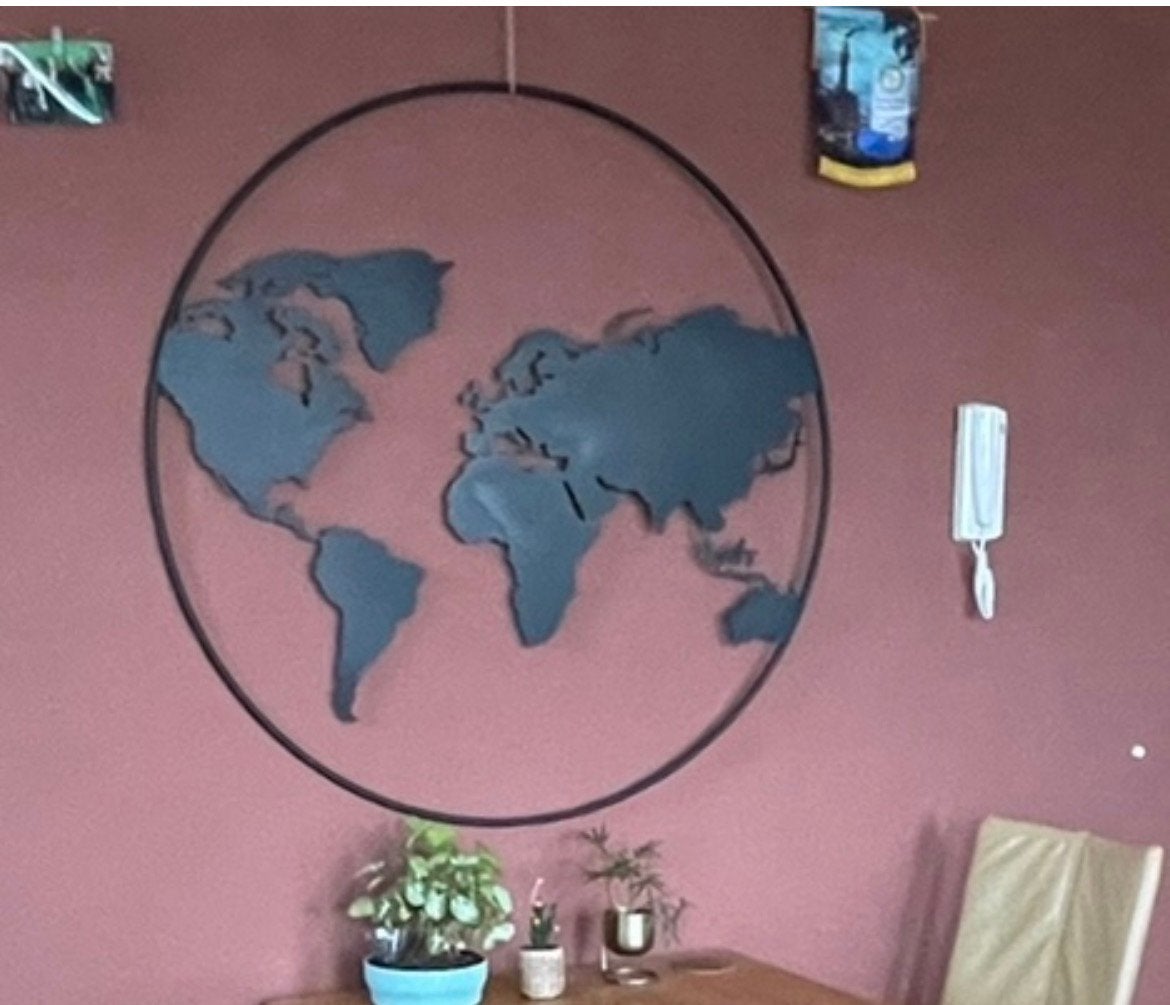 Metalen Wereldkaart Wanddecoratie in Hoepel - 110cm, Ophalen, Metaal, Gebruikt, Wandhanger
