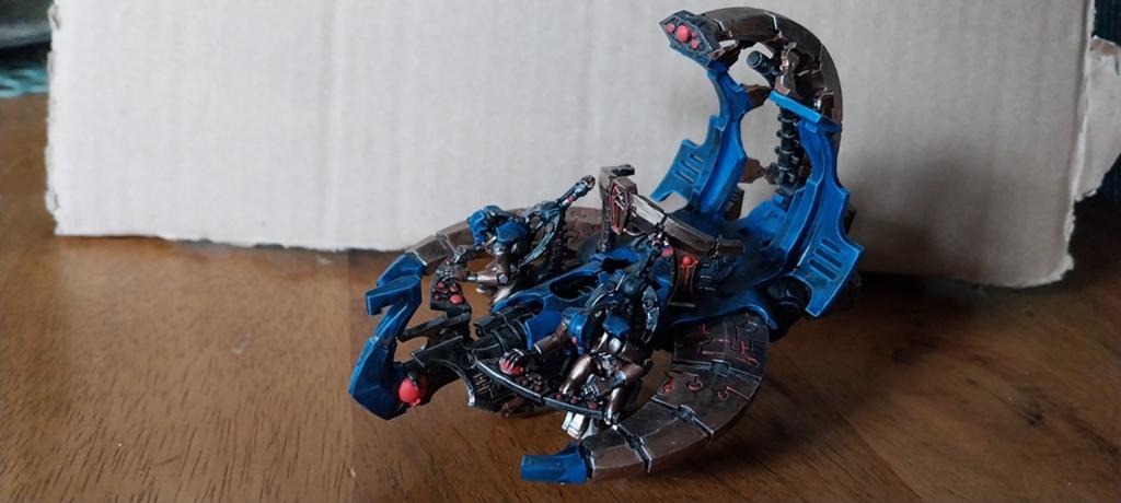 Warhammer 40K Necron Command Barge Geverfd, Hobby en Vrije tijd, Wargaming, Gebruikt, Figuurtje(s), Ophalen of Verzenden, Warhammer 40000