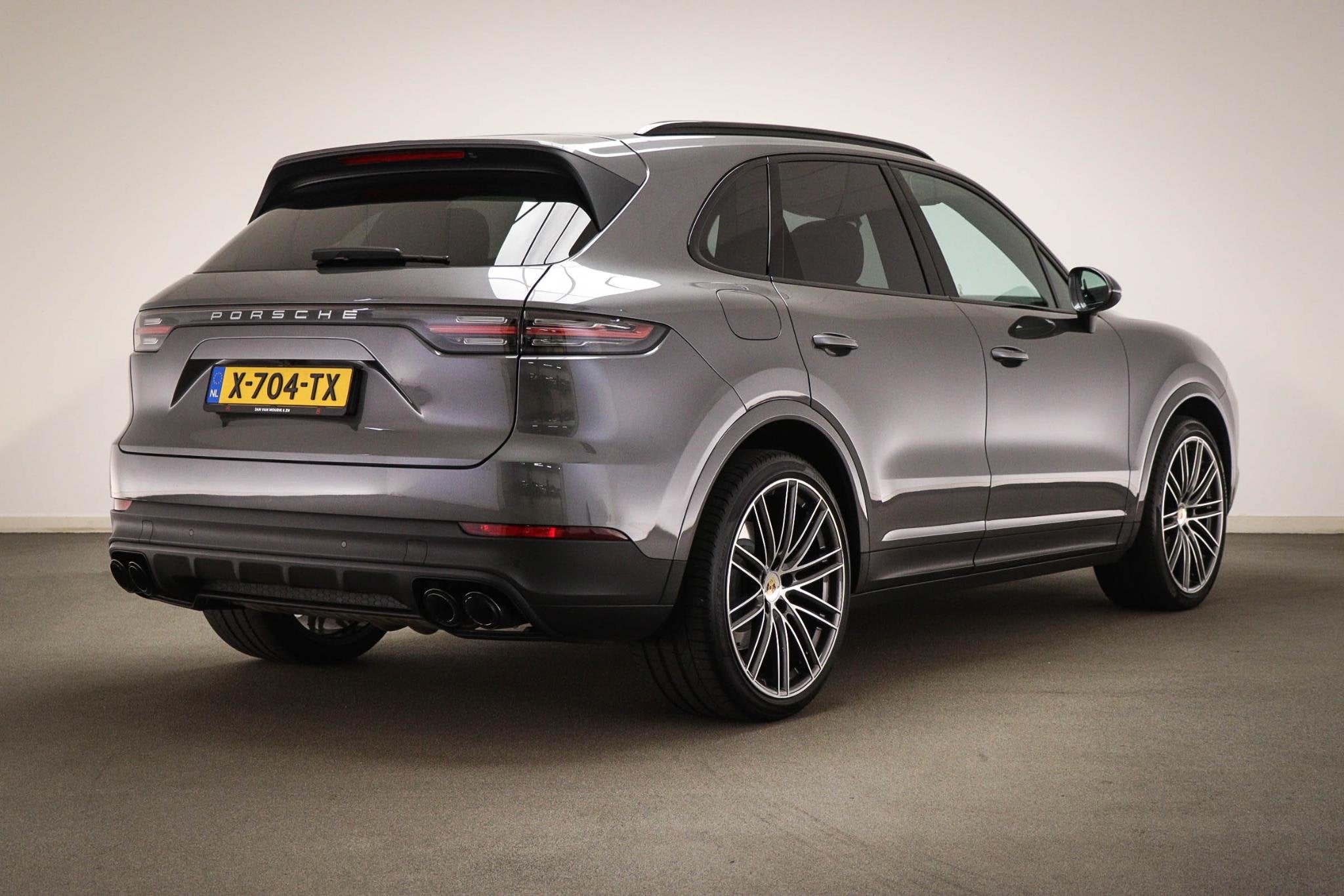 Porsche Cayenne 3.0 E-Hybrid Platinum Edition | LUCHTVERING, Auto's, Automaat, Cayenne, 14 kWh, 2995 cc
