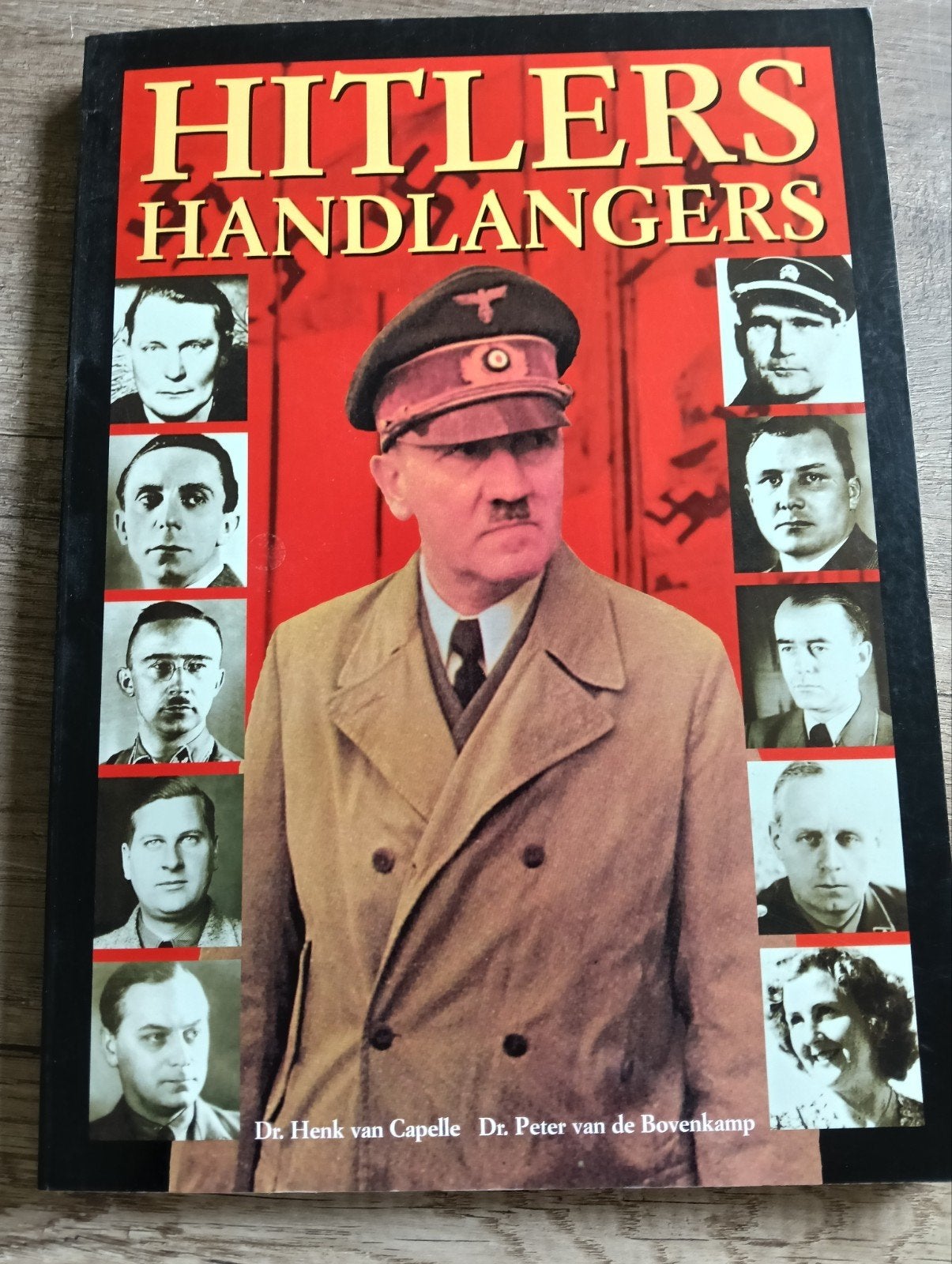 Hitlers Handlangers, Boeken, Oorlog en Militair, Zo goed als nieuw, Overige onderwerpen, Tweede Wereldoorlog, Ophalen of Verzenden