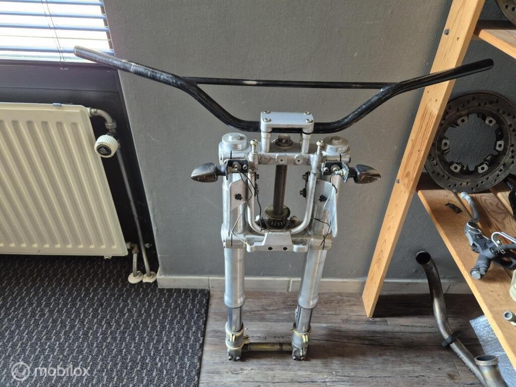 Voorvork vork Showa Monster streetfighter scrambler project, Gebruikt, Factorystore.service@ducati.com, Ophalen of Verzenden, Via Antonio Cavalieri Ducati, 74/5, 74/6, 40132 Bologna BO