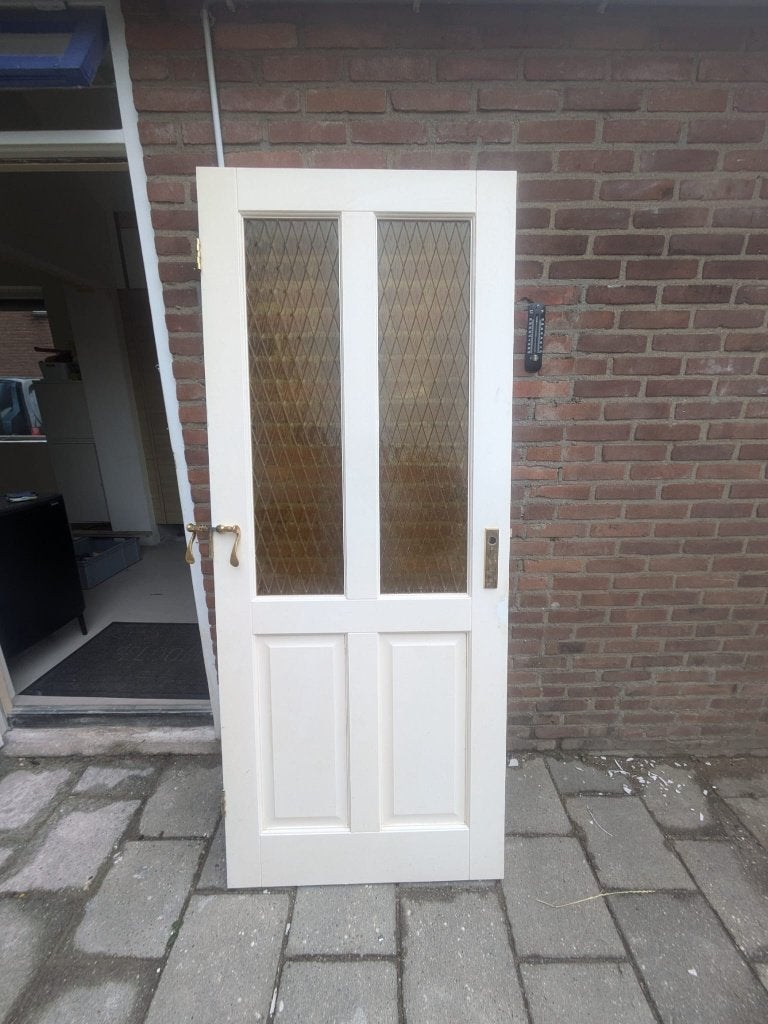 Witte deur met vintage klink en glas, Ophalen, Gebruikt, 80 tot 100 cm, Binnendeur