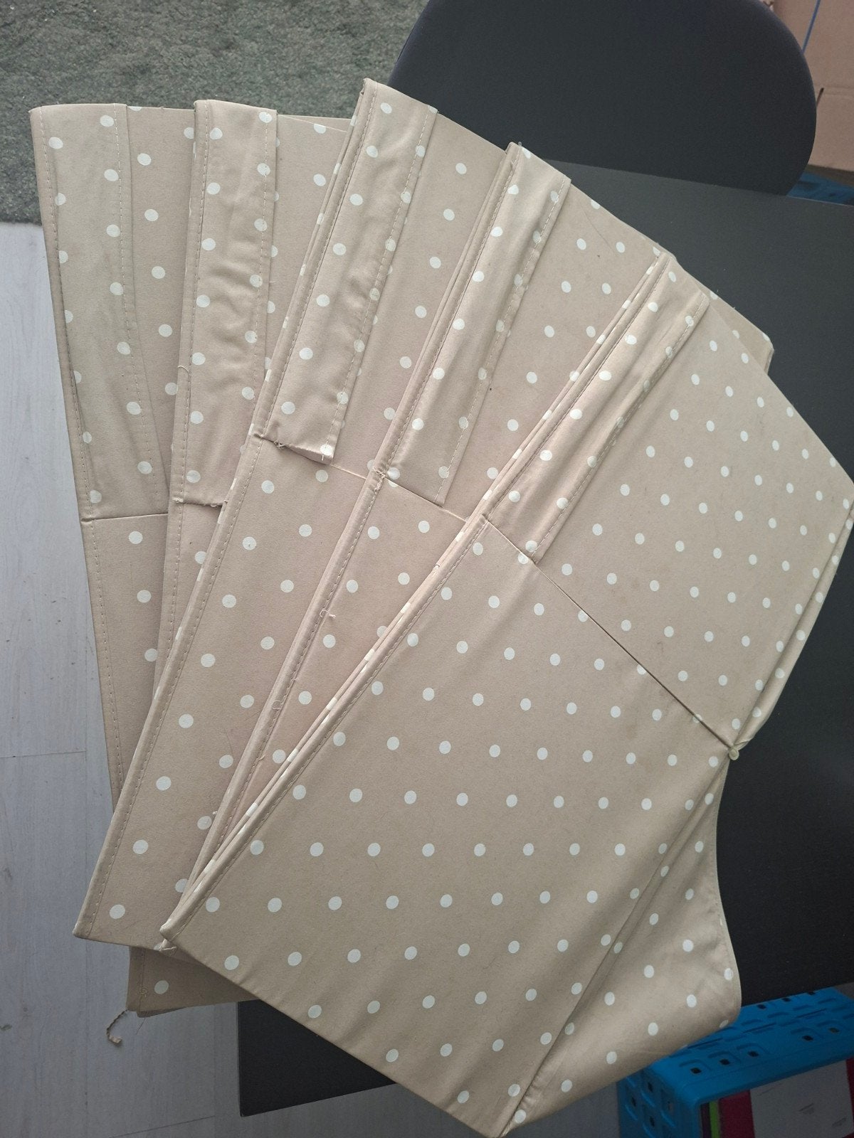 Beige met stippen - Drona kallax bakken (5x), Ophalen, Gebruikt, Minder dan 40 cm, Minder dan 35 cm