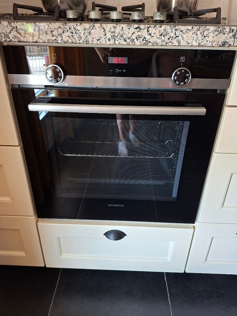 Siemens inbouw hete lucht oven z.g.a.n., Ophalen, Hete lucht, 60 cm of meer, Siemens