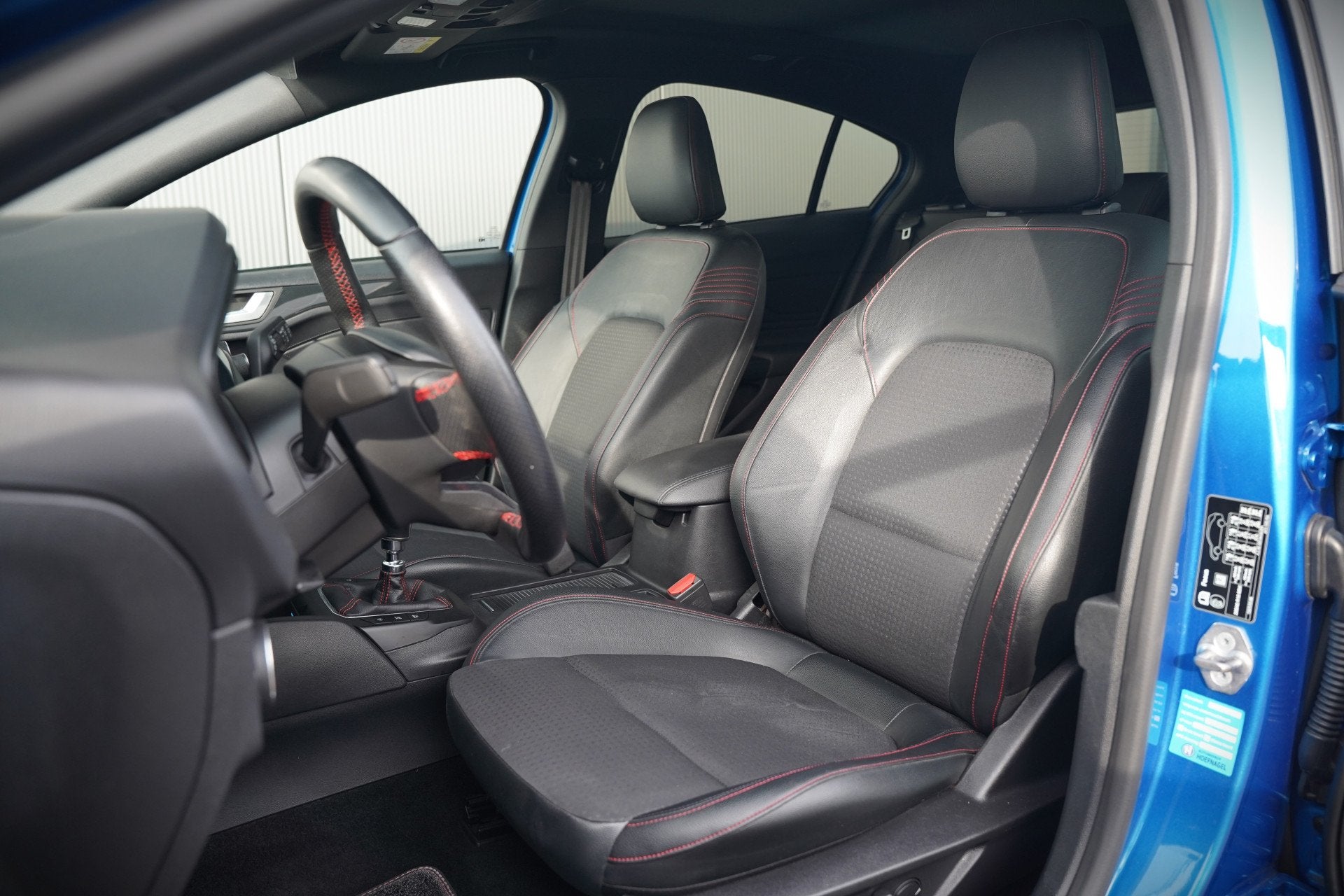 Ford Focus 1.0 EcoBoost ST Line Business | Panoramadak | Ban, Gebruikt, Euro 6, Blauw, Bedrijf