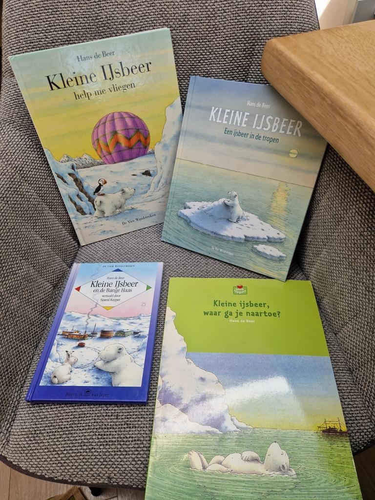 4x Kleine IJsbeer boeken van Hans de Beer, Boeken, Ophalen of Verzenden, Gelezen, Hans de Beer, Fictie algemeen