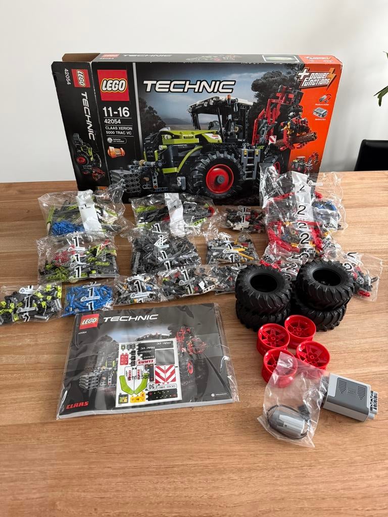 Lego 42054 Claas Xerion 5000 Trac VC - nieuw, Ophalen of Verzenden, Nieuw, Complete set, Lego