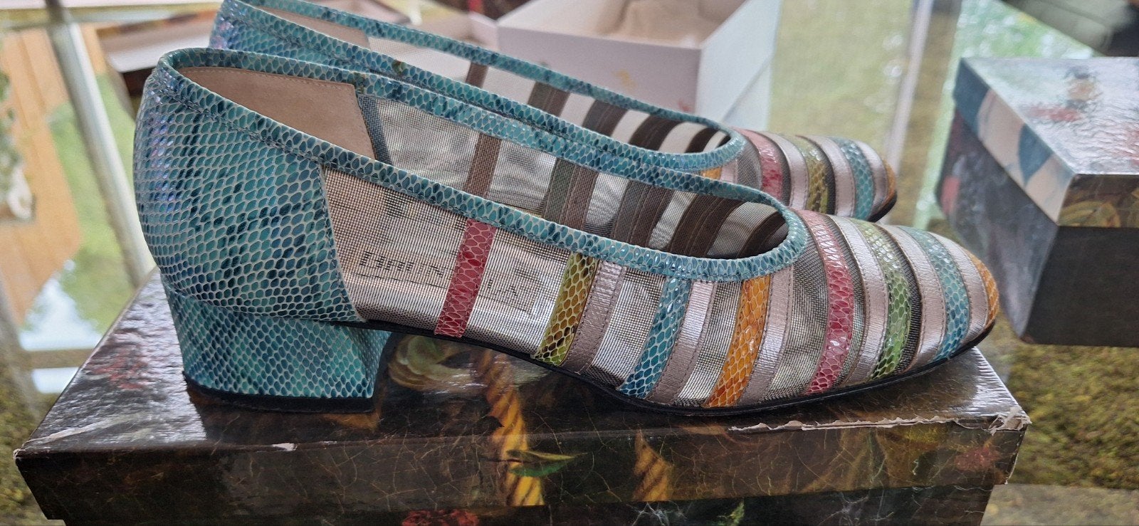 Brunella vintage Pump  - Maat 38.5, Kleding | Dames, Schoenen met lage hakken, Overige kleuren, Brunella, Ophalen of Verzenden