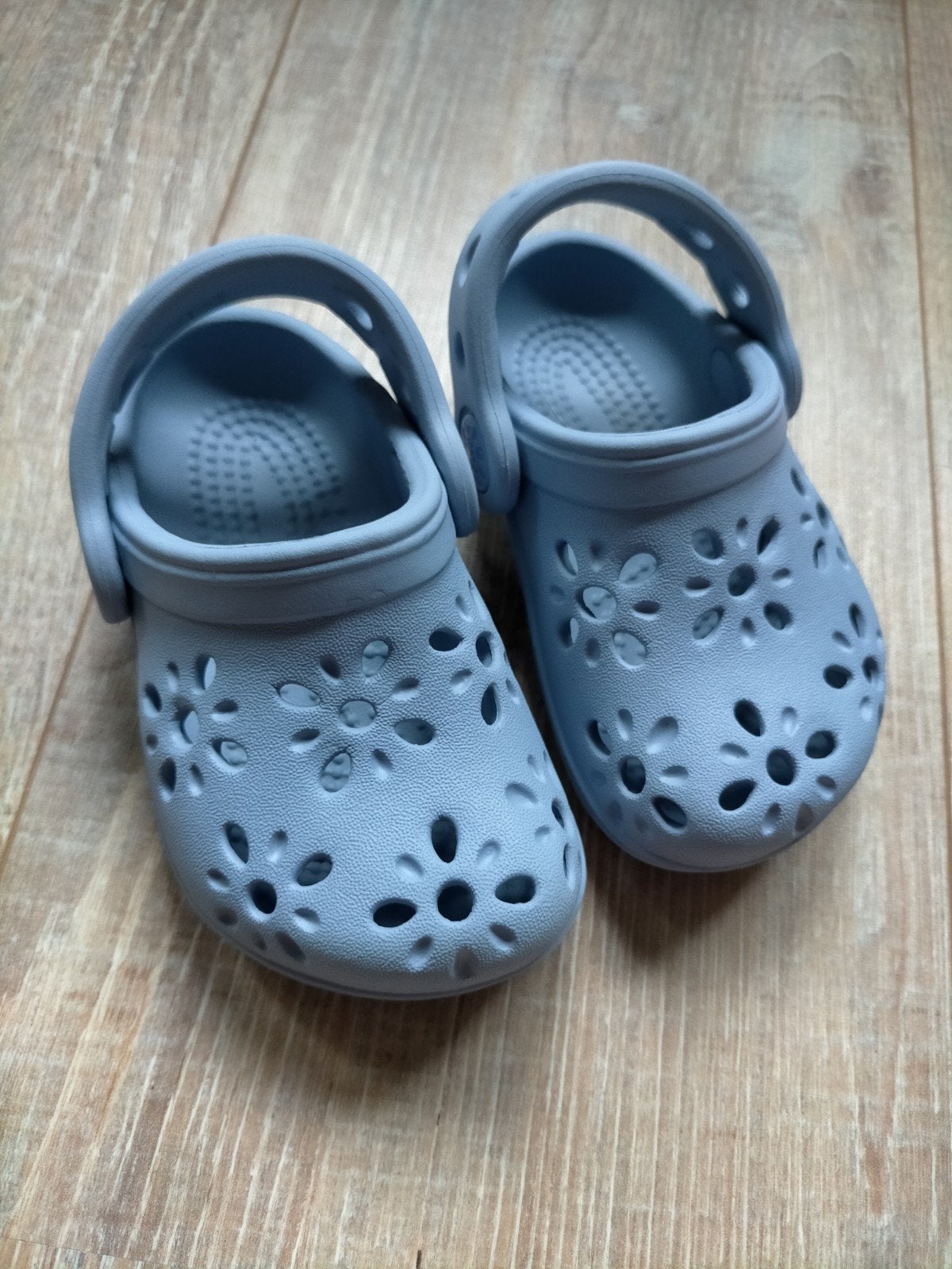 originele baby crocs floral blue maat 20/21, Schoentjes, Jongetje of Meisje, Ophalen of Verzenden, Zo goed als nieuw