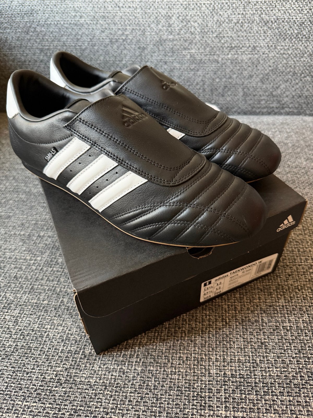 Adidas Taekwondo schoenen maat 47.5 - Nieuw in doos, Nieuw, Ophalen of Verzenden, Sportschoenen, Zwart
