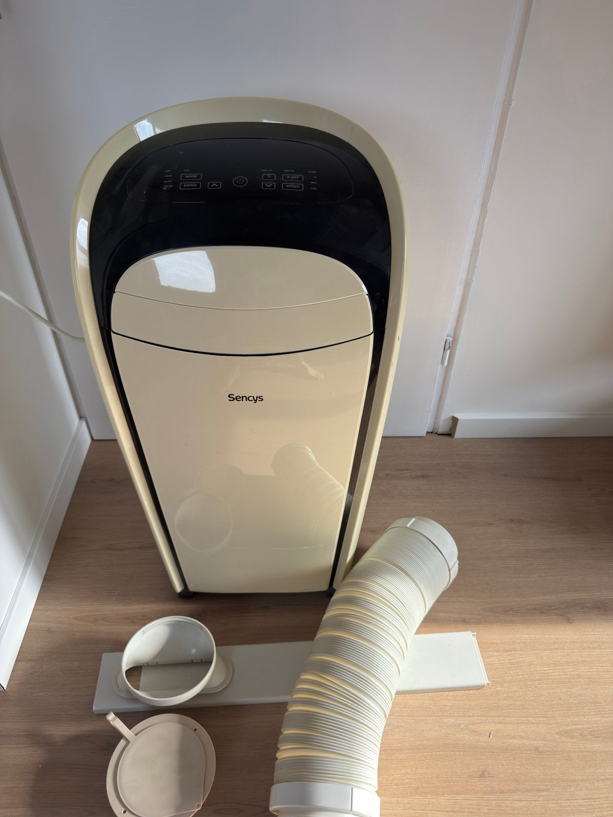Sencys Mobiele Airco 8000 BTU/h - Koelen en Ontvochtigen, Ophalen, Gebruikt, Minder dan 60 m³, 3 snelheden of meer