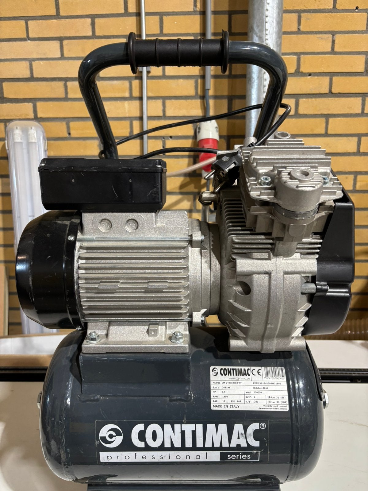 Contimac Compressor CM 240/10/10 WF - Olievrij & Mobiel, Ophalen, Gebruikt, 10 bar of meer, 200 tot 400 liter/min