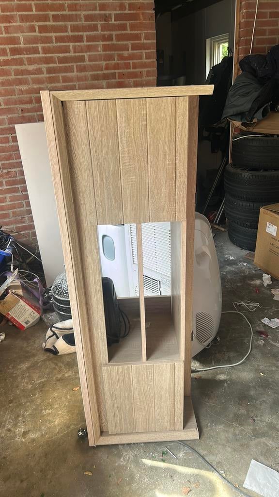 Tv meubel, Tuin en Terras, Ophalen of Verzenden, Zo goed als nieuw, Kunststof, Overige typen