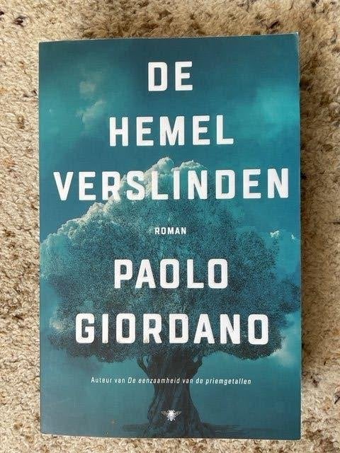 Roman De hemel verslinden van Paola Giordano, Europa overig, Paola Giordano, Ophalen of Verzenden, Zo goed als nieuw