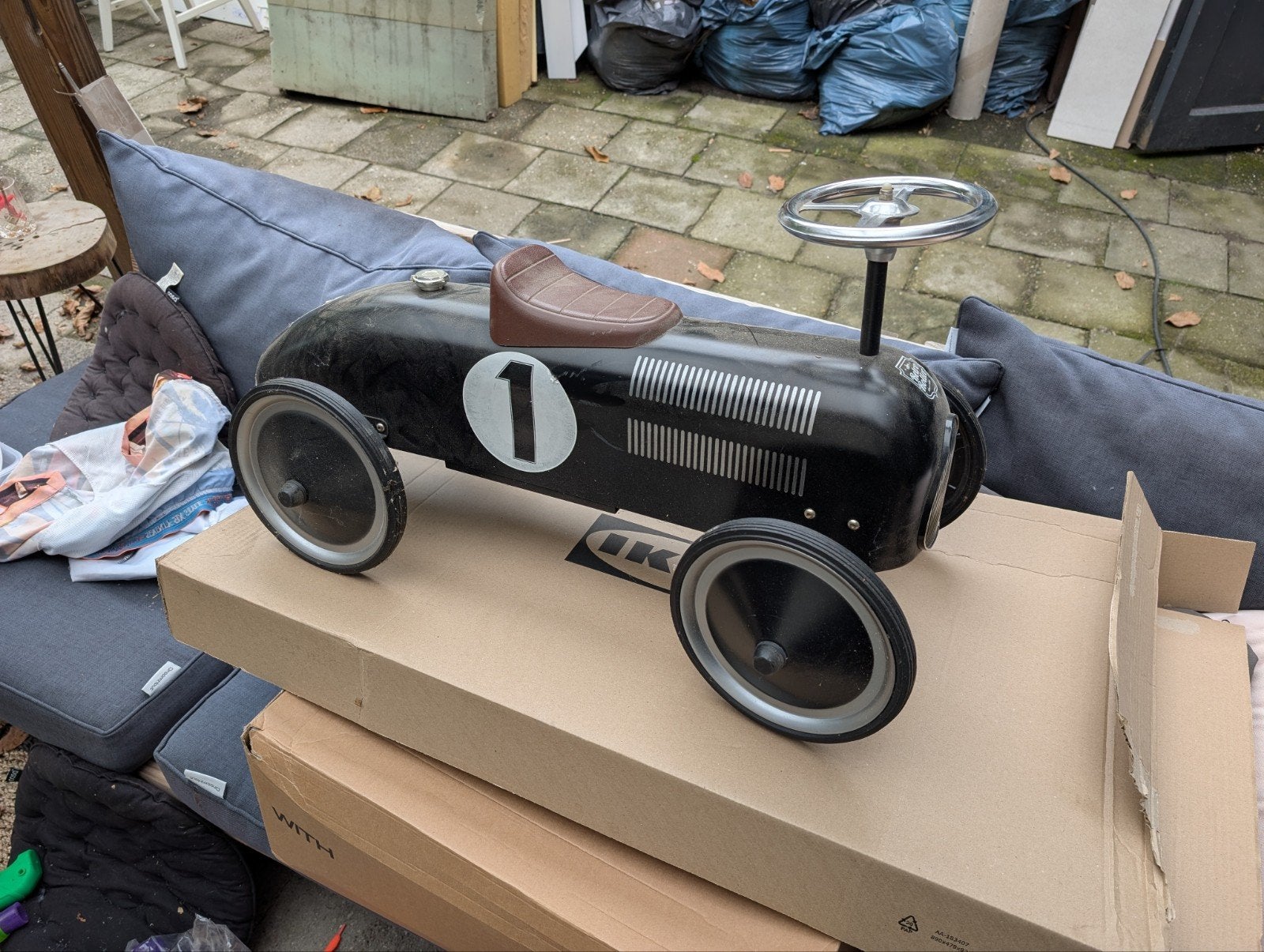 Vintage Zwarte Trapauto met Nummer 1 - Klassiek Speelgoed, Ophalen, Gebruikt