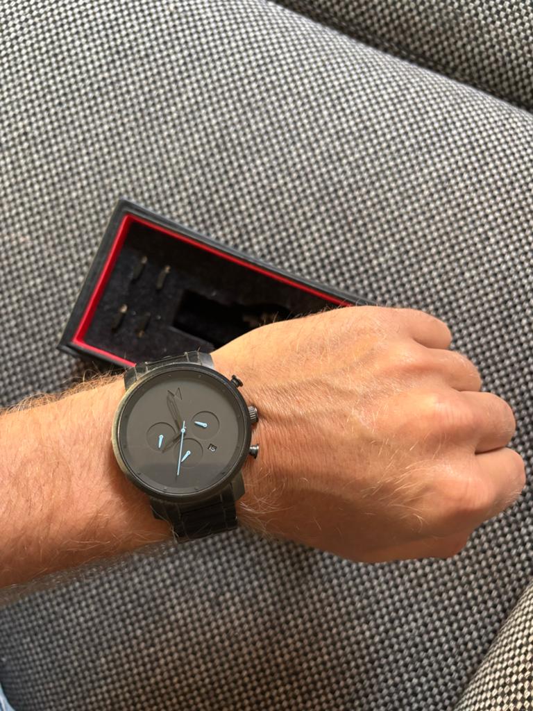 MVMT Horloge Zwart/Grijs met Lichtblauwe Accenten, Ophalen of Verzenden, Gebruikt