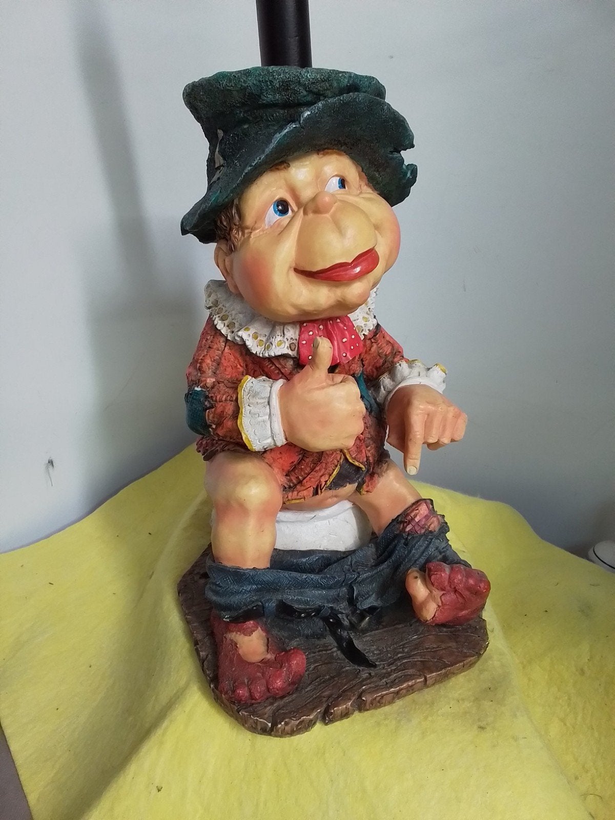 15725) efteling   Laaf  wc rol houder, Ophalen of Verzenden, Zo goed als nieuw, Beeldje of Poppetje
