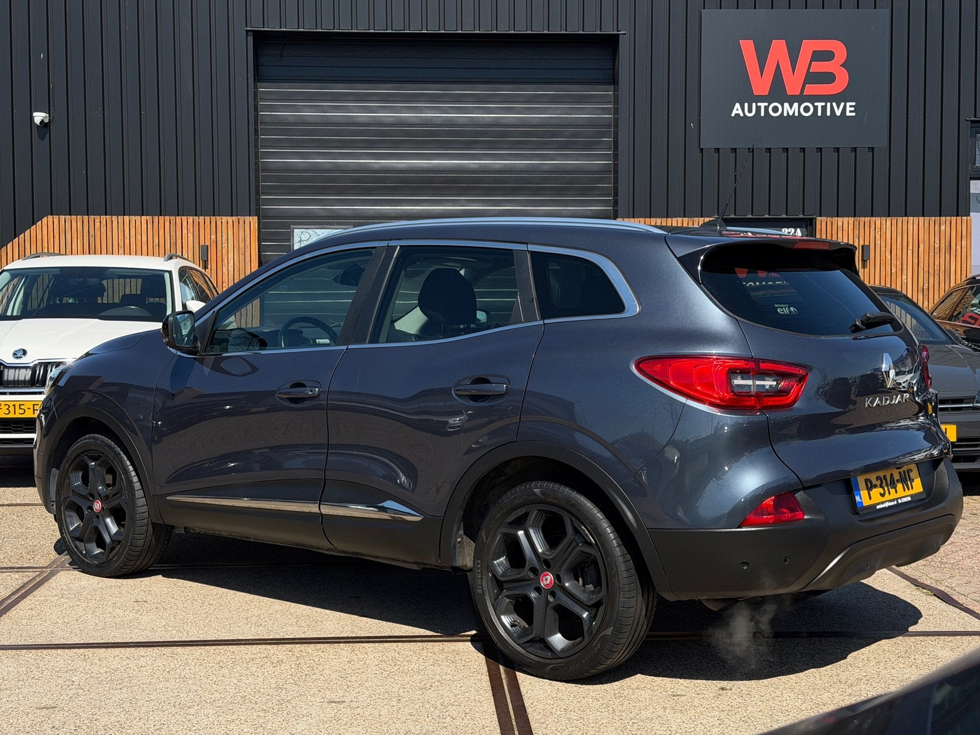 Renault Kadjar 1.2 TCe Extase Bose Pano Clima Cruise Stoelve, Kadjar, Gebruikt, Euro 6, 4 cilinders