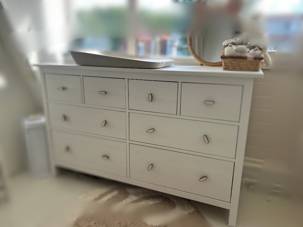 Hemnes Ladekast / commode, Ophalen, Gebruikt, 5 laden of meer, 150 tot 200 cm