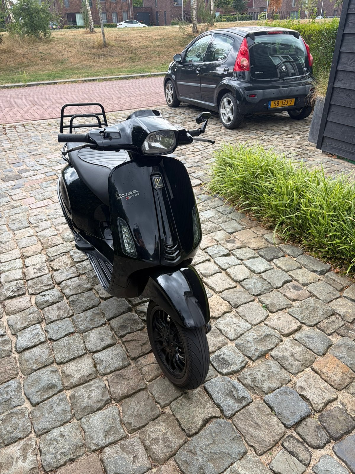 Vespa sprint 50cc 2016, Ophalen, Maximaal 45 km/u, Zo goed als nieuw, Benzine
