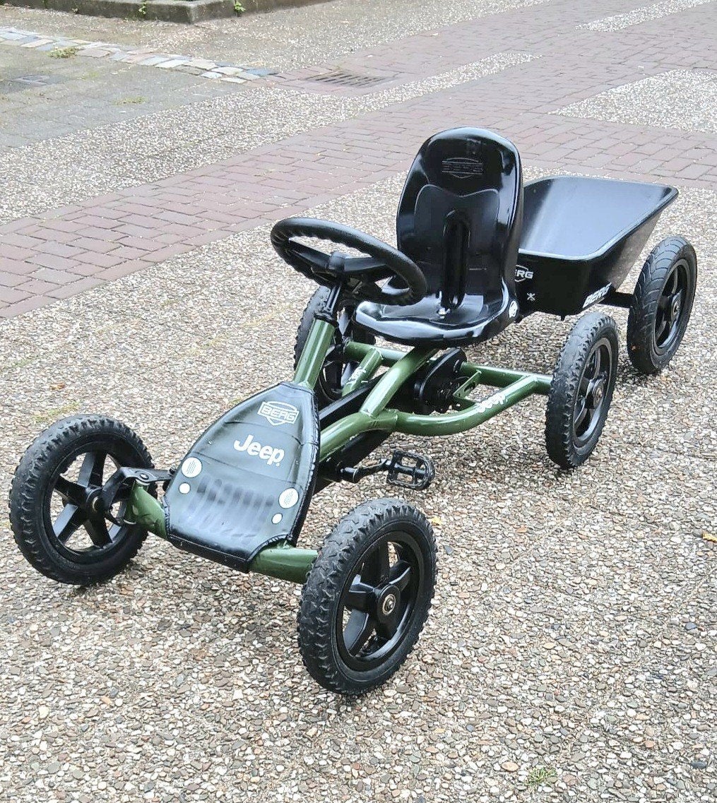 Berg buddy Jeep + aanhanger leeftijd 3 tm 8 jaar, Ophalen, Gebruikt, Berg, Vrijloopautomaat