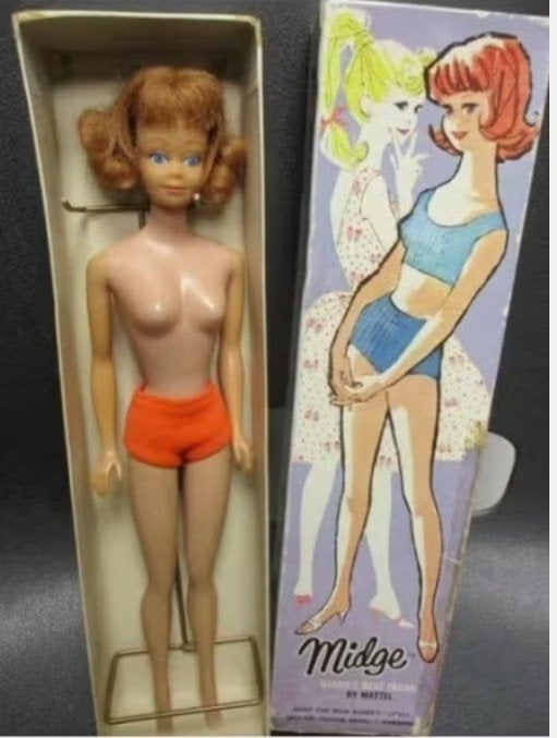 1962 BARBIE/MIDGE  from JAPAN in doosje+standaardje, Ophalen of Verzenden, Gebruikt, Fashion Doll