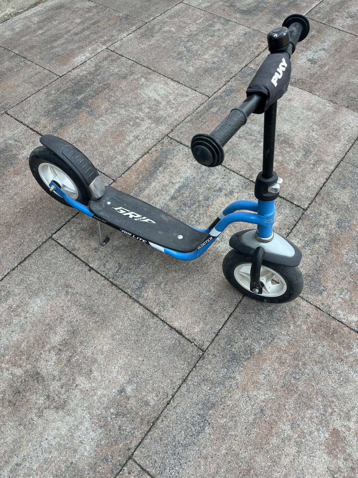 Puky step met luchtbanden - Blauw/Zwart, Fietsen en Brommers, Steps, Ophalen, Gebruikt, Gewone step