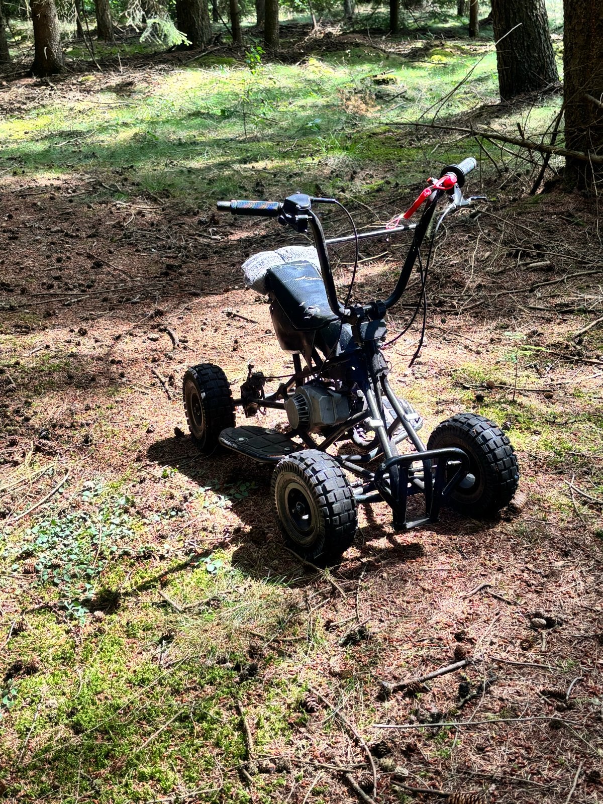 Minibike met nieuwe carburateur, loopt goed (40-45 km/u), Ophalen, Gebruikt, Overige typen