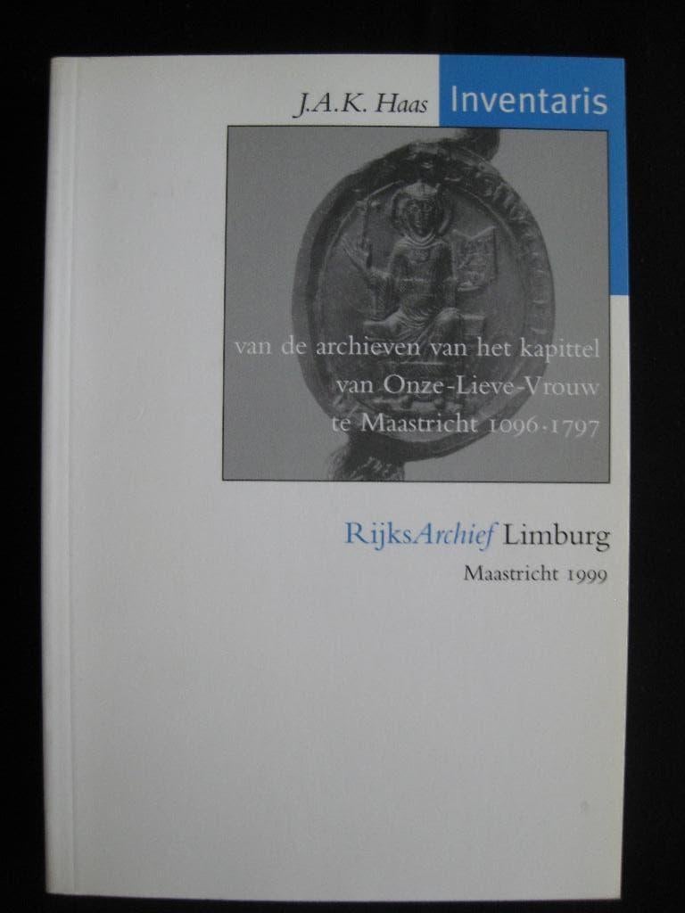 Inv Archieven kapittel Onze Lieve Vrouw Maastricht 1096-1797, Ophalen of Verzenden, Zo goed als nieuw