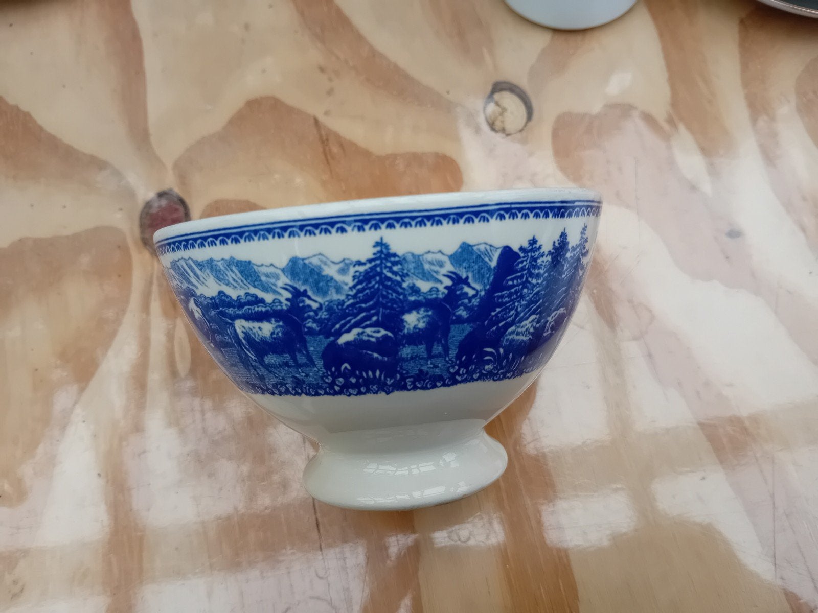Leuk blauw schaaltje met landschap en herten, Antiek en Kunst, Ophalen
