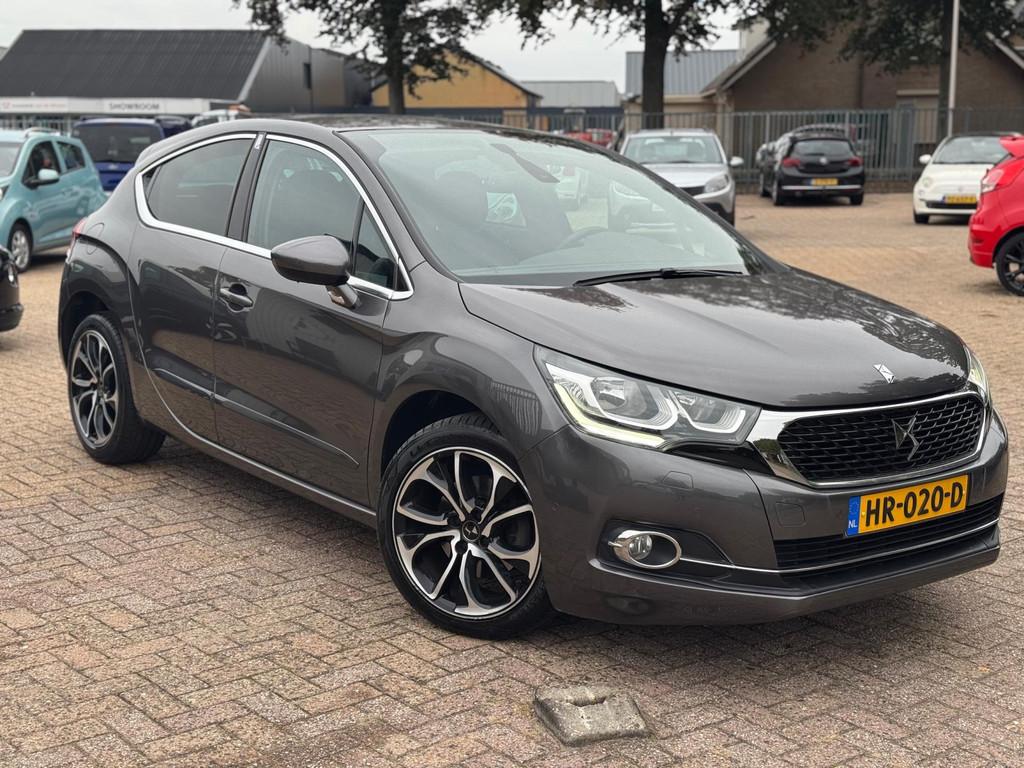 DS 4 1.6 So Chic AUTOMAAT 165PK NAVI LEDER MASSAGE NAP65DKM, Auto's, Gebruikt, Euro 6, 4 cilinders, Origineel Nederlands
