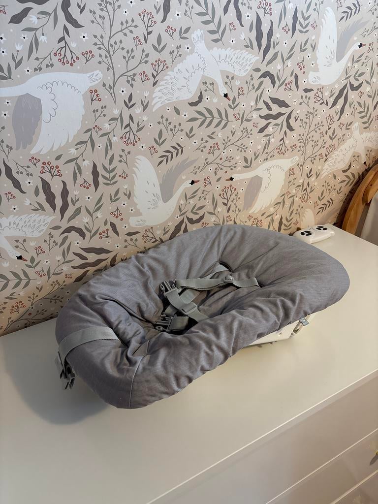 Zo goed als nieuwe Stokke Tripp Trapp babyset met hanger, Ophalen of Verzenden, Zo goed als nieuw, Meegroeistoel, Stoelverkleiner