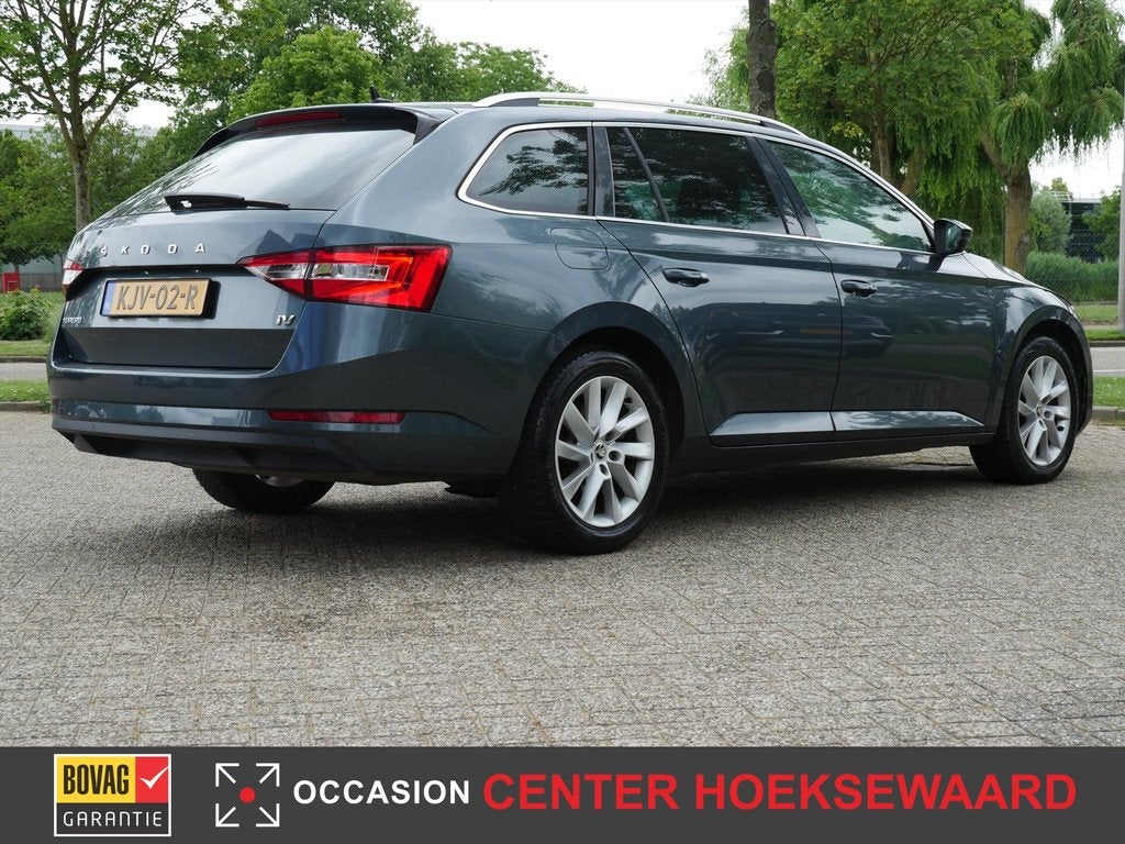 SKODA Superb Combi 1.4 TSI PHEV 217pk DSG-6 Business Edition, Auto's, Skoda, 12 maanden, Stof, Gebruikt, Euro 6