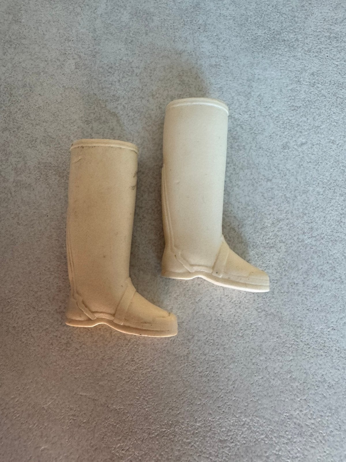 Barbie vintage laarsjes, Verzamelen, Ophalen of Verzenden, Gebruikt, Accessoires