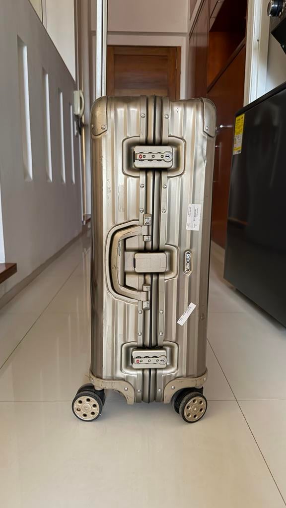Topas Original Check-in M Rimowa Koffer - met Karakter, 60 tot 70 cm, Gebruikt, Slot, Ophalen of Verzenden