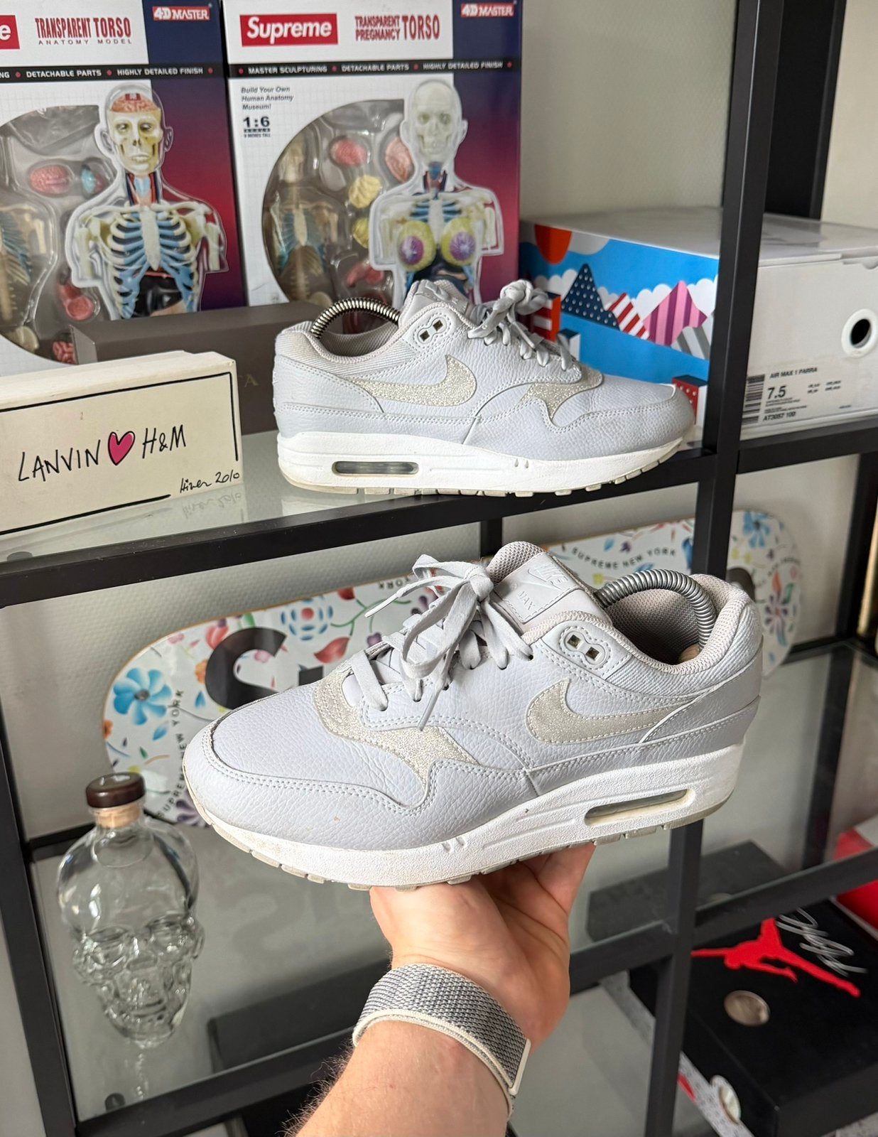 Nike Air Max 1 SE Wolf Grey Glitter, Overige kleuren, Ophalen of Verzenden, Sneakers of Gympen, Zo goed als nieuw